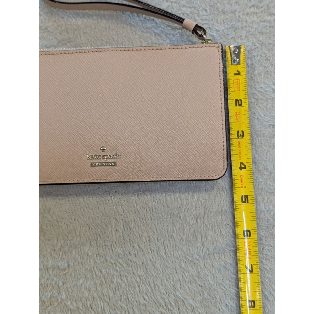 Women's Kate Spade Blush Pink Wristlet Black & White Lining Barely Used - Picture 11 of 11